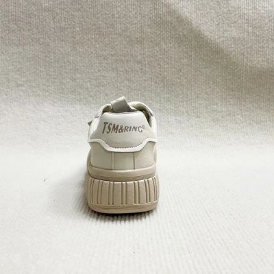 Women casual leather shoes with thick soled and in fashion style