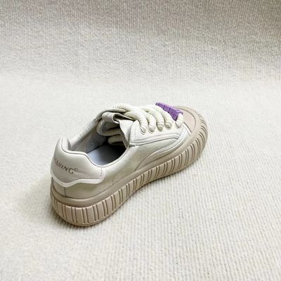 Women casual leather shoes with thick soled and in fashion style