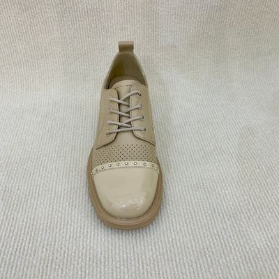 New fashion and stylish athletic shoes for ladies for daily wear
