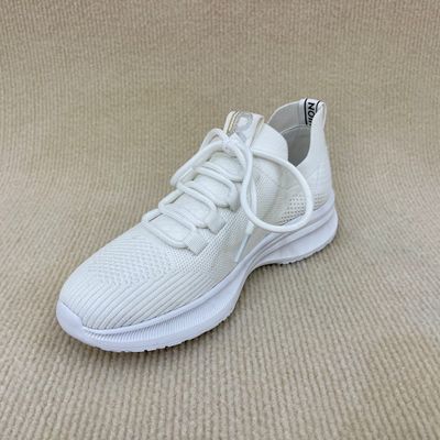 Women breathable sneakers with mesh upper and flyknit material