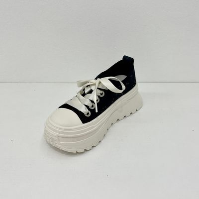 Women fashion breathable sneakers with high top and silk lace up