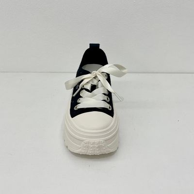 Women fashion breathable sneakers with high top and silk lace up