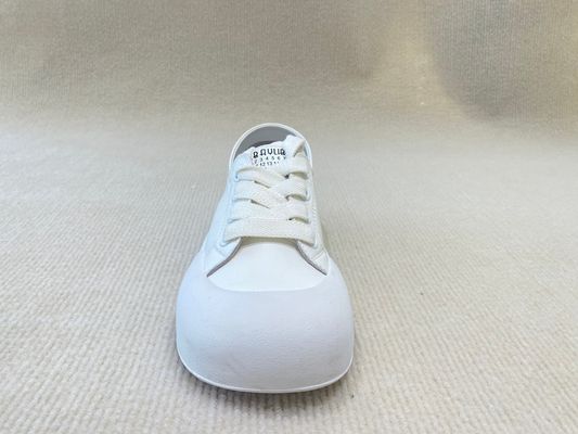 Women white casual sneakers cover head round toe and low cut