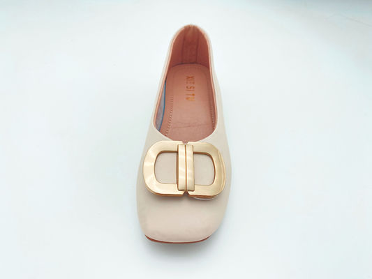 Calças de salto baixo, de couro puro, de uso feminino